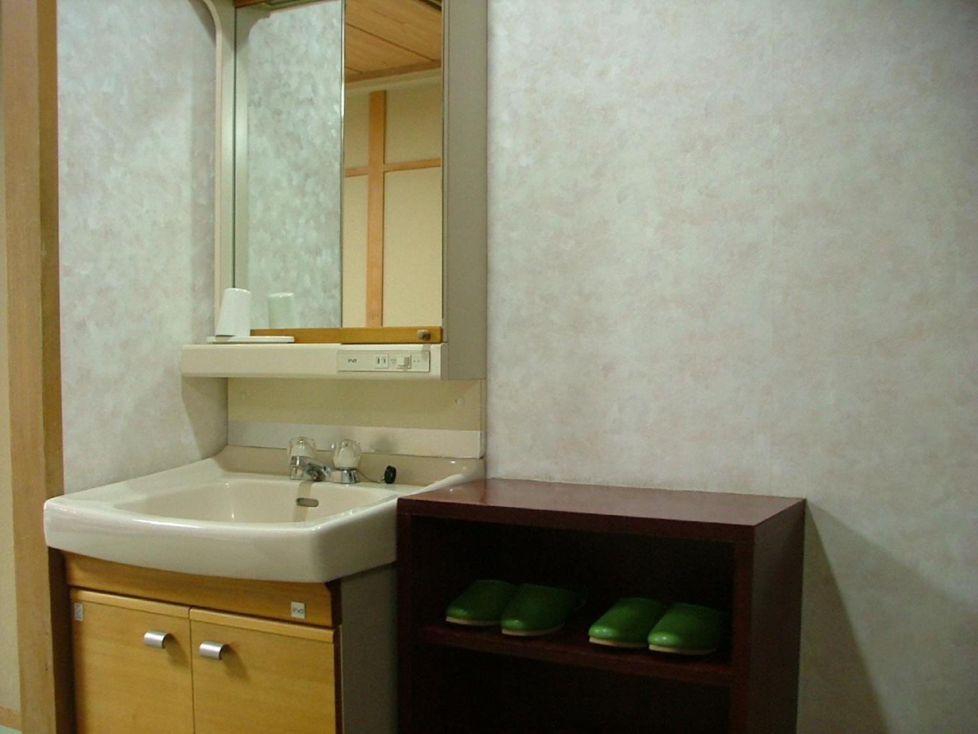 Miyajima Hotel New Kotobuki Хацукаити Экстерьер фото