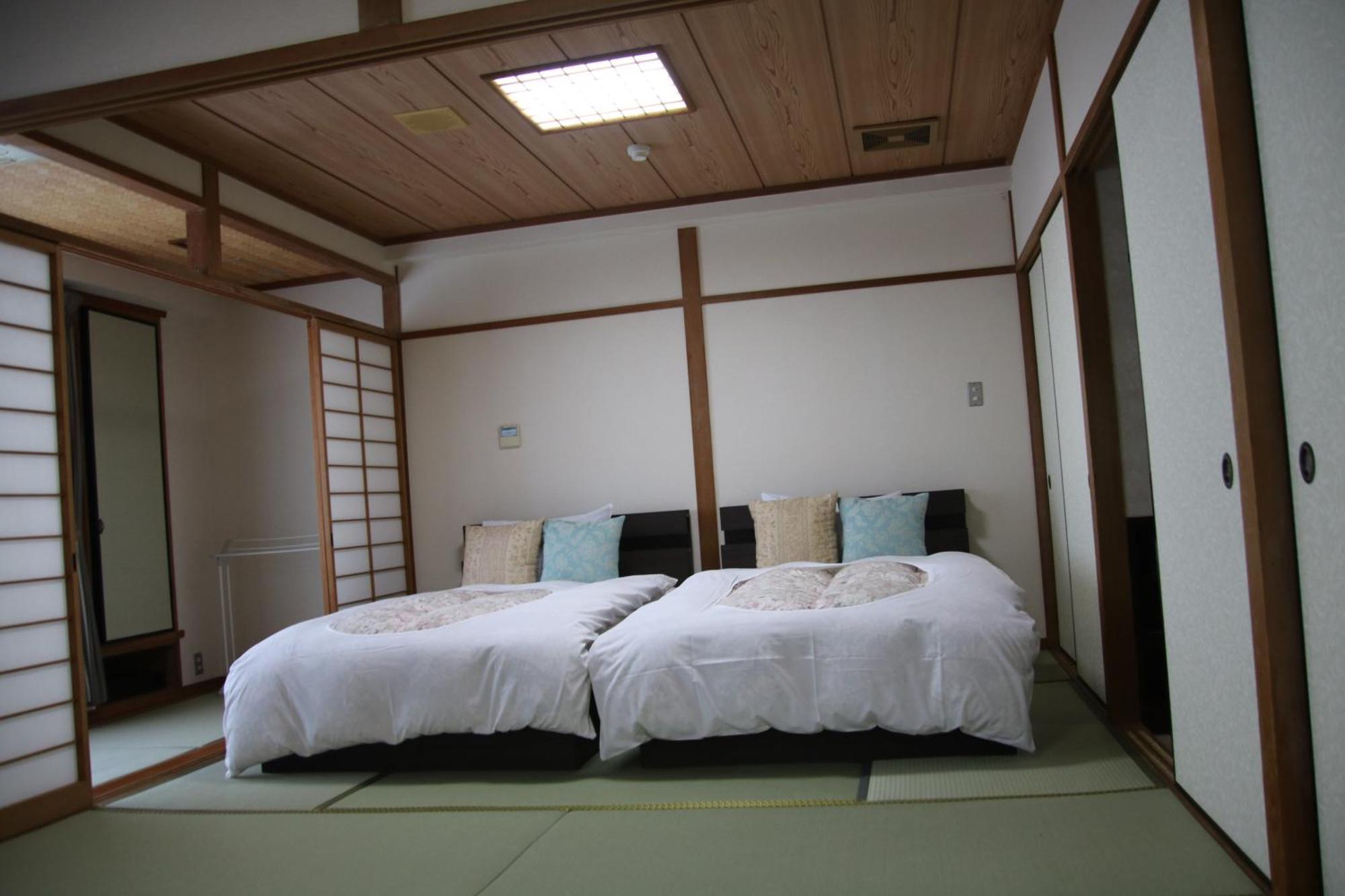 Miyajima Hotel New Kotobuki Хацукаити Экстерьер фото