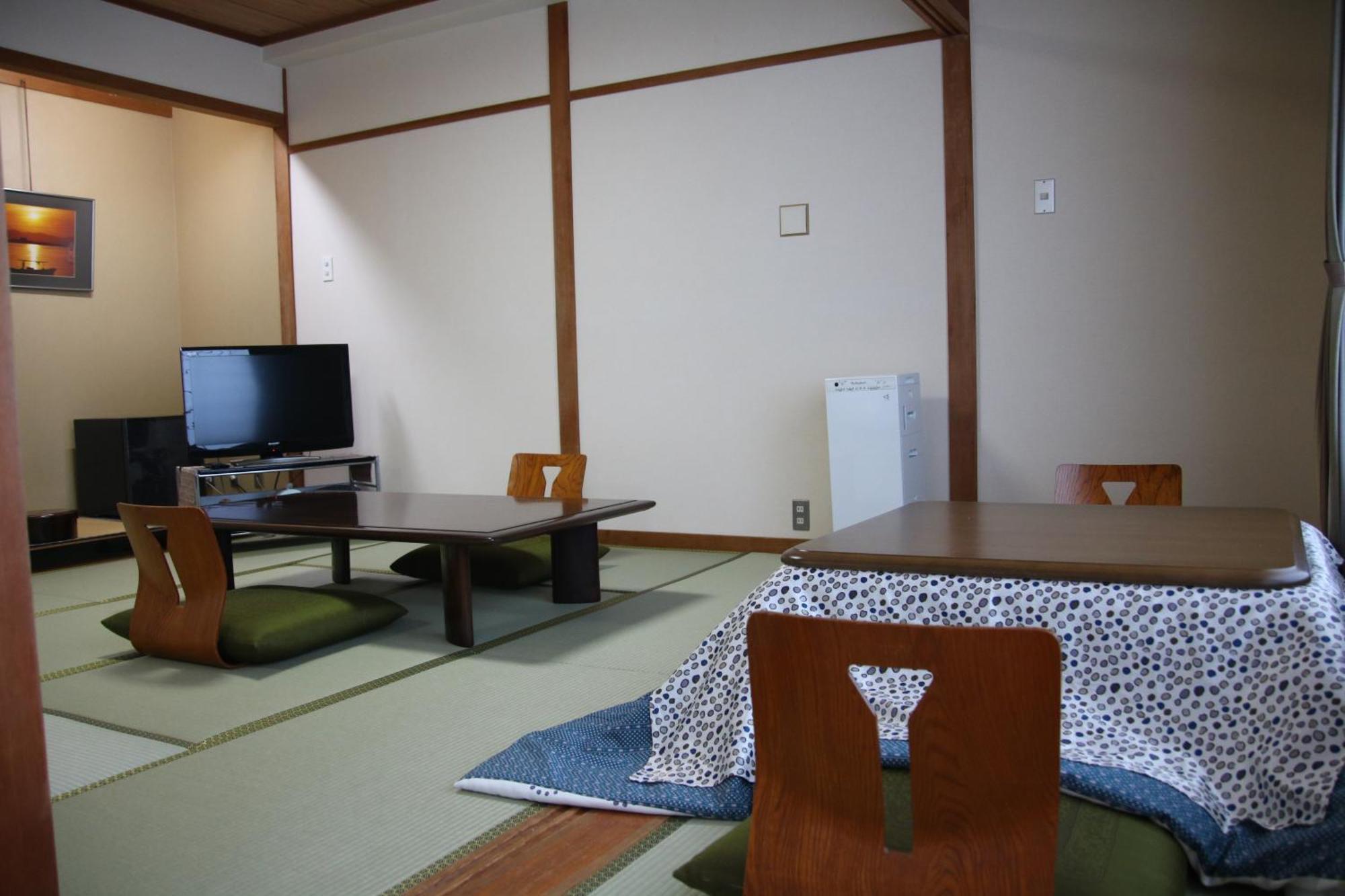 Miyajima Hotel New Kotobuki Хацукаити Экстерьер фото